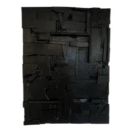 Example of New & Custom Brutalist