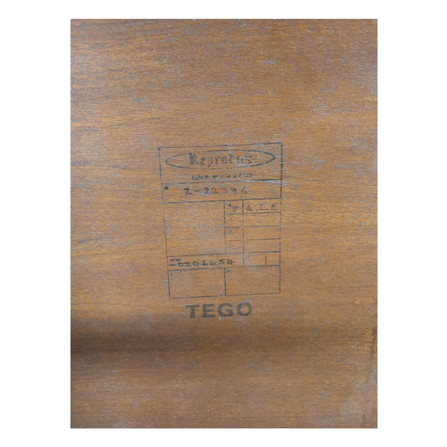 Wood Scandinavian Coffee Table in Wood, 1970s For Sale - Image 7 of 8