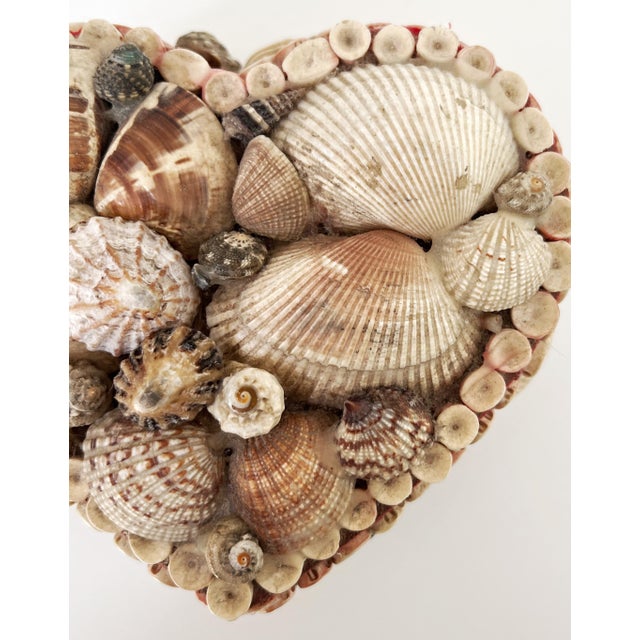 1920s Antique Sailors Valentine Shell Encrusted Heart Shaped Trinket Box, C 1920s For Sale - Image 5 of 8