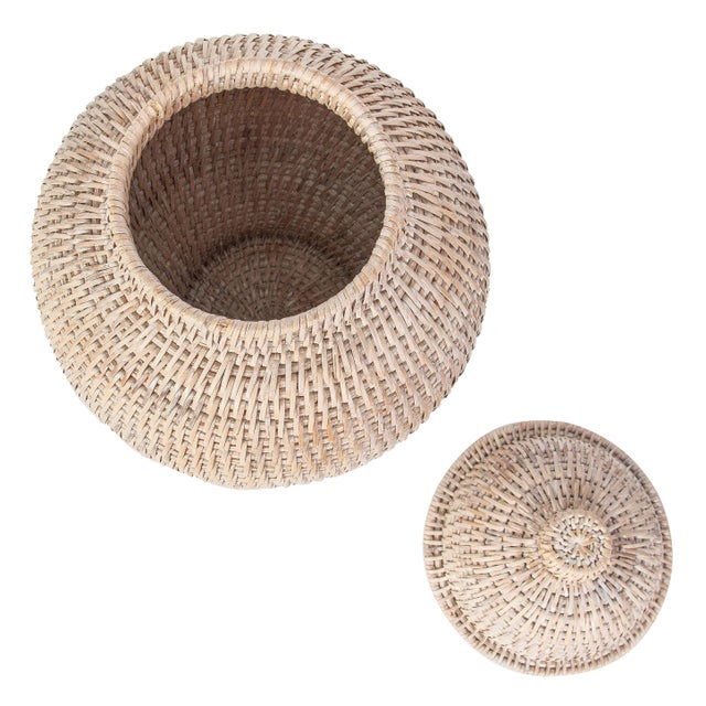 2020s Artifacts Saboga Home Rattan Ginger Jar in White Wash For Sale - Image 5 of 6