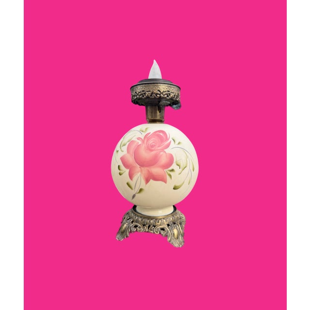 This is gorgeous. As it stands, this lamp only comes with bottom glass globe. I ordered a replacement globe (white) -I...