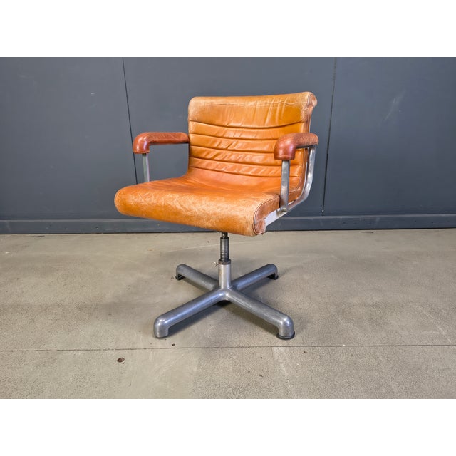 Italian Modern Steel and Leather Office Chair by Ettore Sottsass for Poltronova, 1970 For Sale - Image 7 of 12