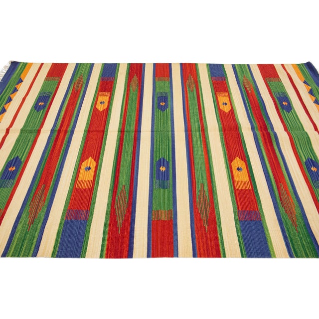 2020s 2020s Modern Kilim Handmade Multicolor Geometric Wool Rug For Sale - Image 5 of 7