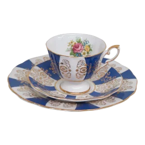 Royal Standard England Bone China Floral Tea Cup Saucer Dessert Plate Set