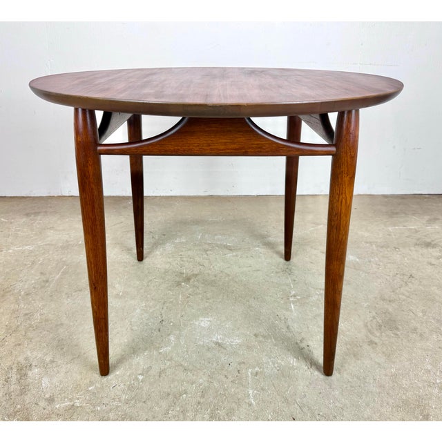 Restored Mid Century Modern Round Walnut Side Table by Heritage Henredon For Sale - Image 10 of 11