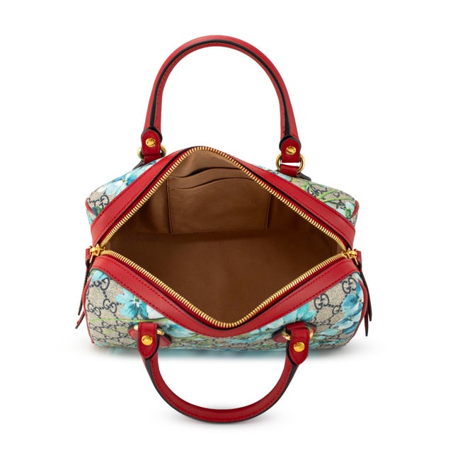 Animal Skin Gucci Gg Blooms Gg Supreme Floral Blue and Red Small Boston Shoulder Bag For Sale - Image 7 of 12