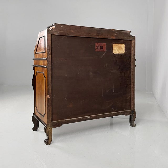 Louis XVI Italian Wooden Chest of Drawers with Decorations, 1950s For Sale - Image 9 of 16
