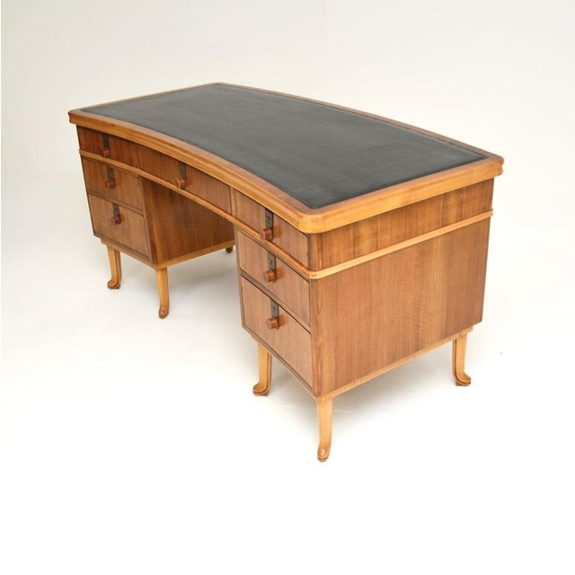 Vintage Walnut Pedestal Desk from Laszlo Hoenig, 1950s For Sale - Image 4 of 14