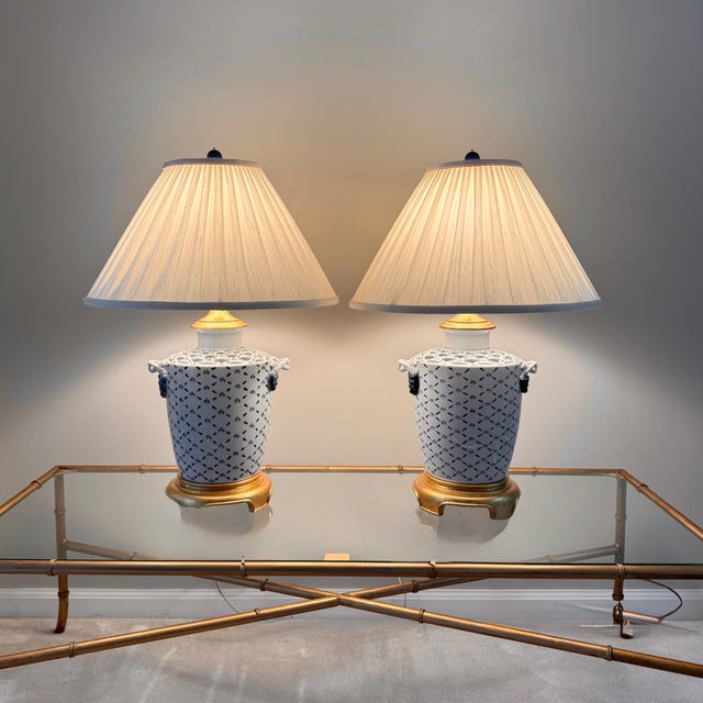 1980s Chinoiserie Hollywood Regency Blue and White Fishnet Table Lamps With Custom Fabric Shades - A Pair For Sale In Chicago - Image 6 of 17