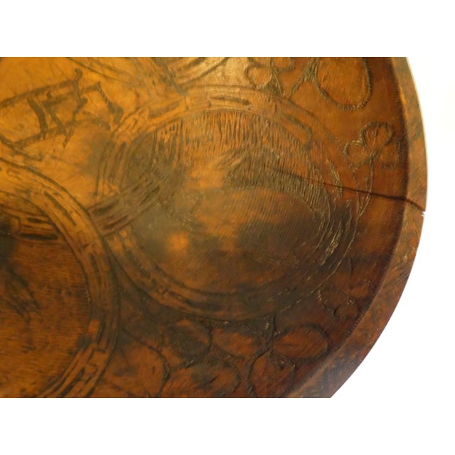 Early Americana Carved Wood Bowl With Rabbits For Sale - Image 14 of 15
