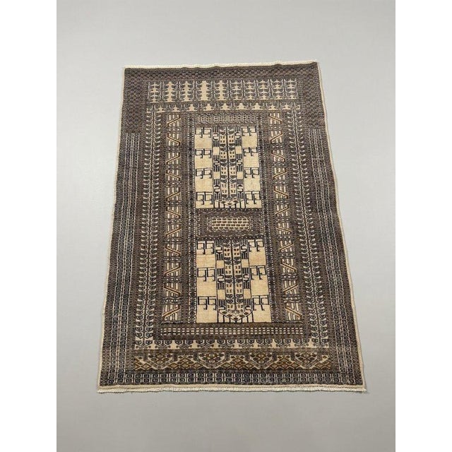 Antique Hand-Knotted Yazd Rug For Sale - Image 4 of 4
