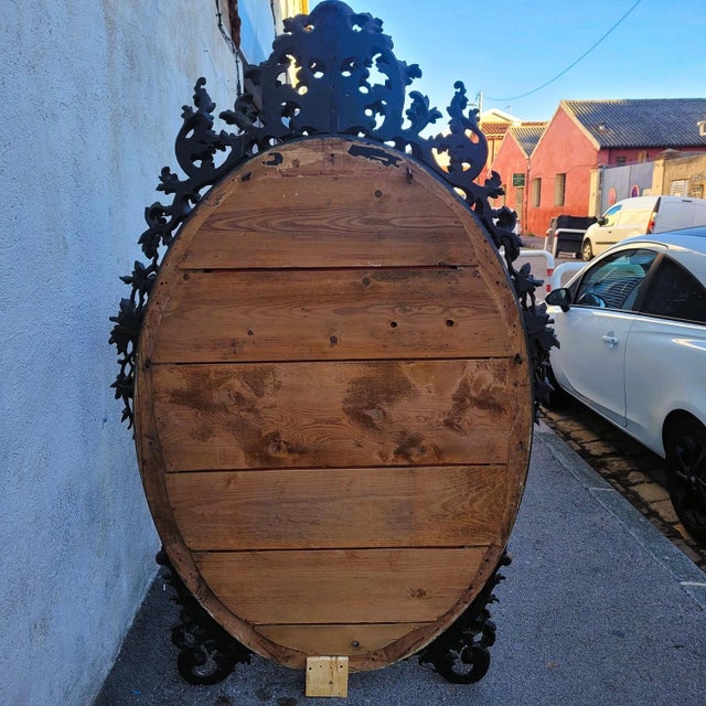 19th Century Large Mirror in Gilded and Carved Wood For Sale - Image 17 of 18