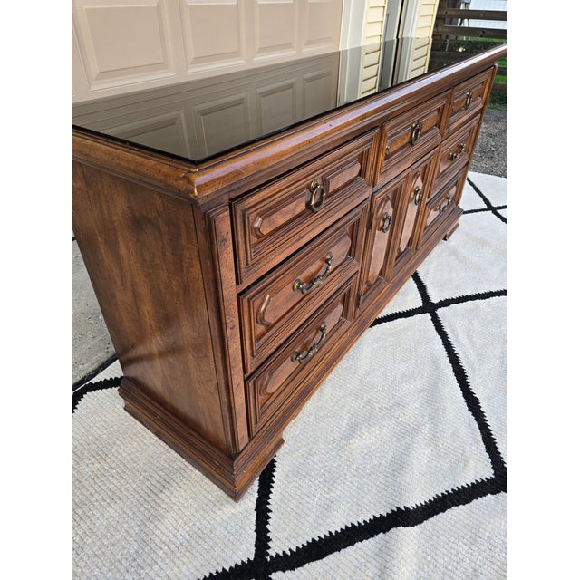 Burnt Orange Vintage Traditional Solid Wood 9-Drawer Dresser / Credenza With Glass Top For Sale - Image 8 of 13