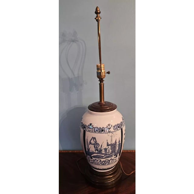 Late 20th Century Late 20th Century Williamsburg Delft Large "London Jar" Vase Lamp Made by Oud in Holland L-6 For Sale - Image 5 of 6