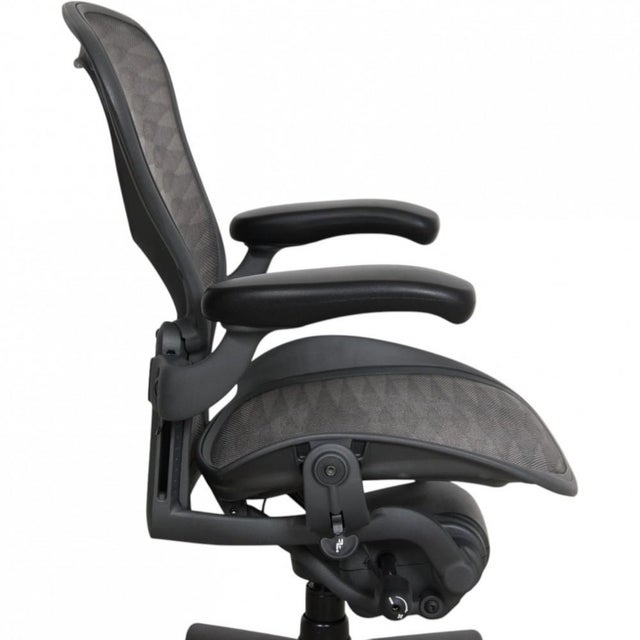 Aaron Chair from Herman Miller For Sale - Image 17 of 18
