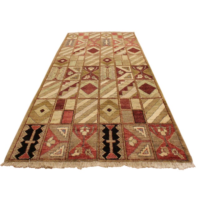 Boho Chic Gabbeh Beige/Red Wool Rug - 3'0'' X 5'2'' For Sale In New York - Image 6 of 10