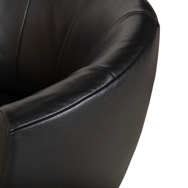 Set of Model 684 Lounge Chair and Ottoman in Black Leather from Rolf Benz For Sale - Image 9 of 17