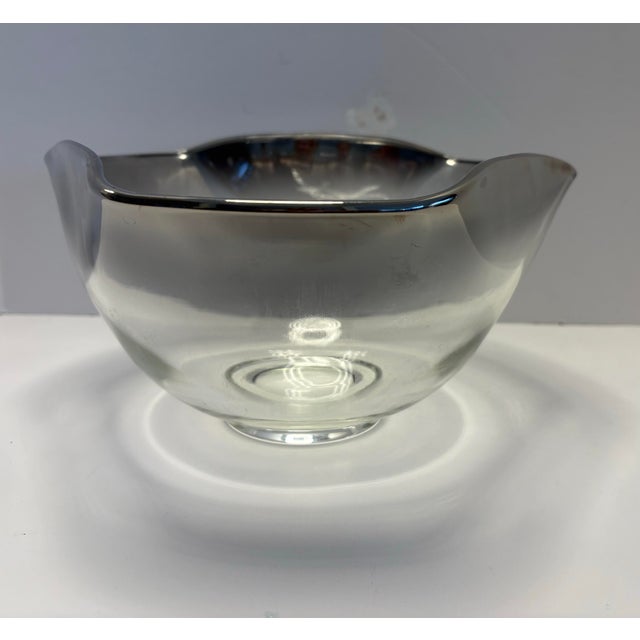 Mid 20th Century Mid Century Smoky Art Glass Freeform Bowl | Sculptural Handkerchief Edge Centerpiece For Sale - Image 5 of 8