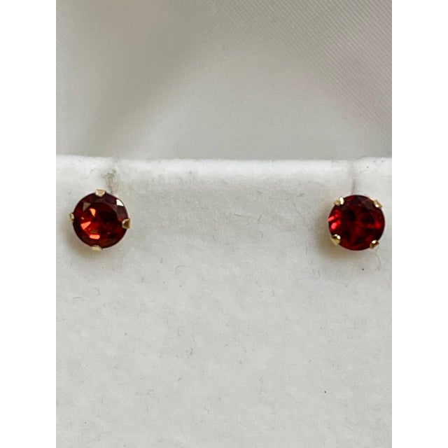 Metal 3.0 Carat Round Garnet Stud Post Earrings 14 Karat Yellow Gold For Sale - Image 7 of 18