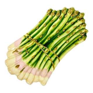 1990s Vintage Hollywood Regency Boho Chic Trompe L’Oeil Asparagus Plate. For Sale