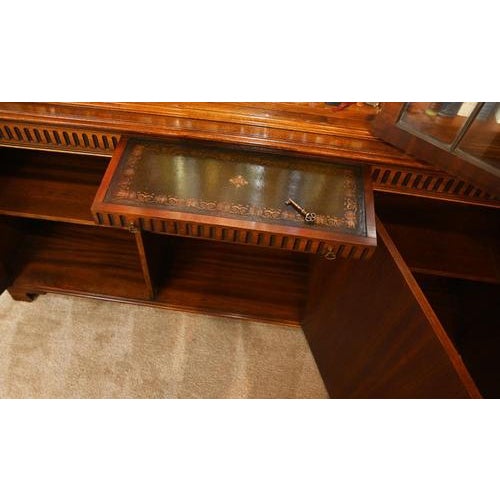 Wood Georgian Revival Mahogany Bookcase from Bevan and Funnell, 1910s For Sale - Image 7 of 17