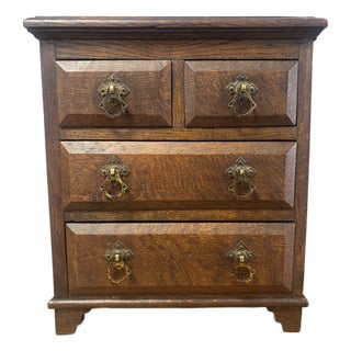 19th Century English Oak Salesman's Sample Chest of Drawers For Sale