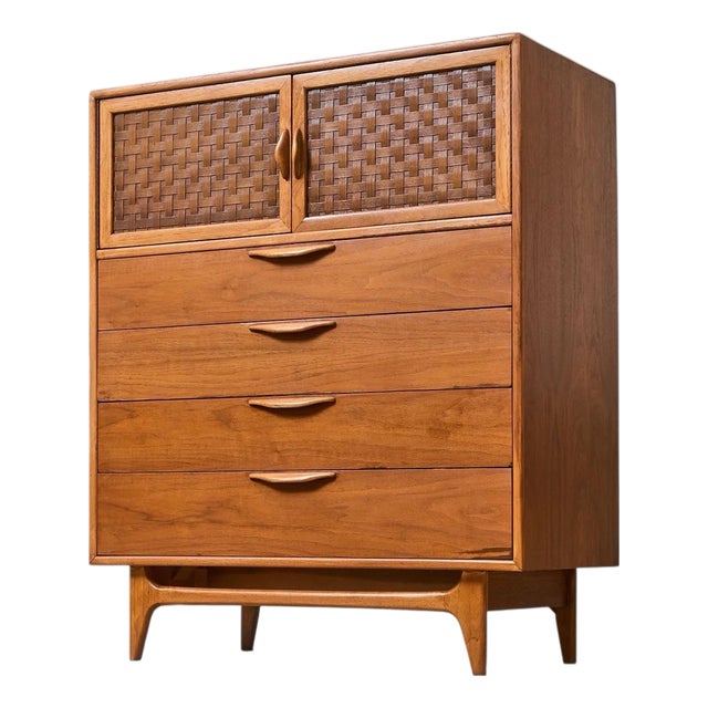 Mid 20th Century Warren Church for Lane Mid-Century Modern Gentlemans Chest For Sale