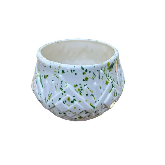 Mid-Century Modern 1970s Green Splatter-Ware Geometric White Planter Vase For Sale - Image 3 of 12