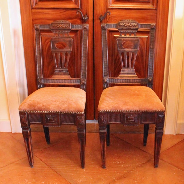 Neoclassical Pair of Swedish Neoclassical Carved Hall Chairs For Sale - Image 3 of 12