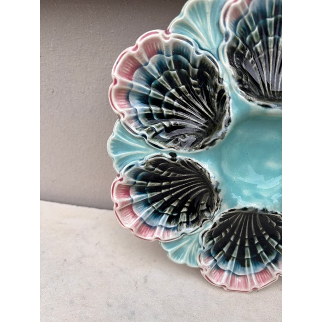 French French Majolica Oyster Plate Fives Lille, Circa 1890 For Sale - Image 3 of 4