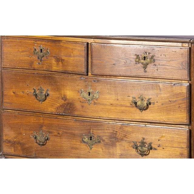 18th Century Chest of Drawers Portuguese from D. José For Sale - Image 3 of 6