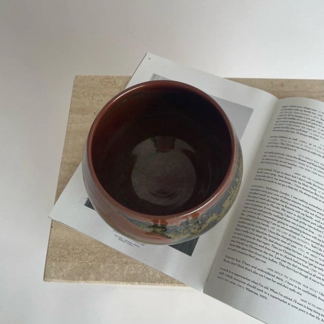 Studio Pottery Stoneware Bowl in Earthy Tones by Andrew Crouch For Sale - Image 6 of 9