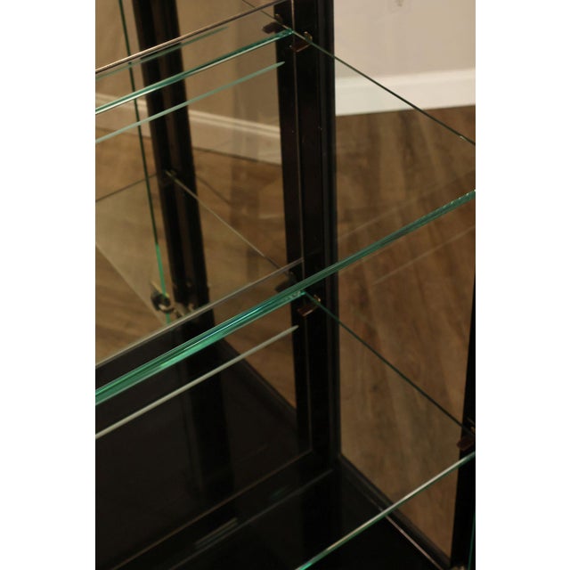 Henredon Scene Three Display Curio Cabinet For Sale - Image 16 of 18