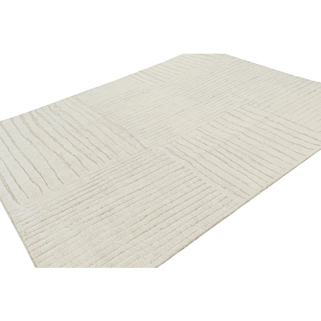 Rug & Kilim Rug & Kilim’s Contemporary Rug in White With High-Low Geometric Patterns For Sale - Image 4 of 7