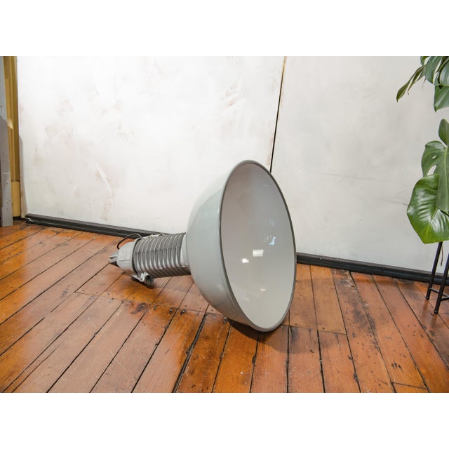 HDK Grey Enamel and Aluminum Factory Pendant Light from Philips, Holland, 1950s For Sale - Image 13 of 14