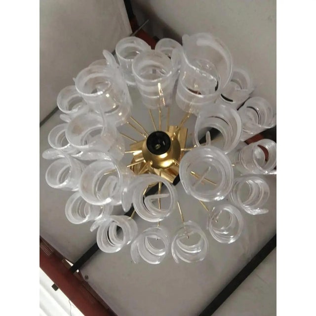 Murano Glass Virgola Chandelier by Simoeng, in Exhibition Piece conditions. Designed from 2000 Up to 250V (Europe/UK...
