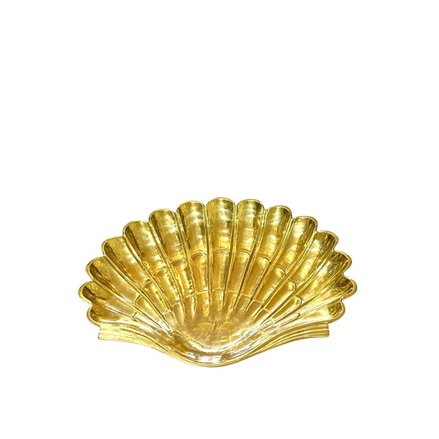 French Vintage Large Size Hollywood Regency Brass Shell Dish Catchall For Sale - Image 3 of 8