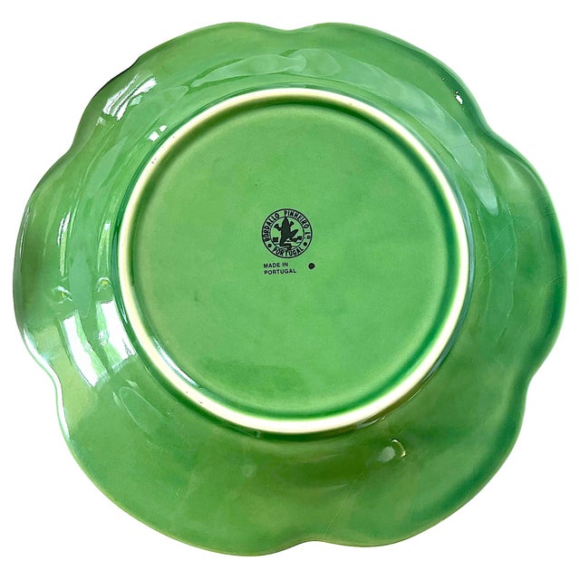 Bordallo Pinheiro Set of 2 New Green Bordallo Pinheiro Discontinued 9" Cabbage Luncheon Plates After Dodie Thayer For Sale - Image 4 of 4