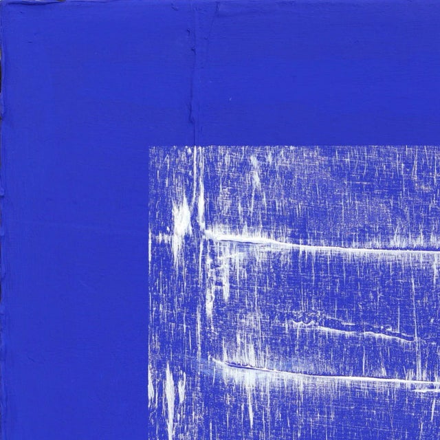 Artist Len Klikunas paints to modify experienced reality through visual perception. Klikunas focuses on the larger idea...