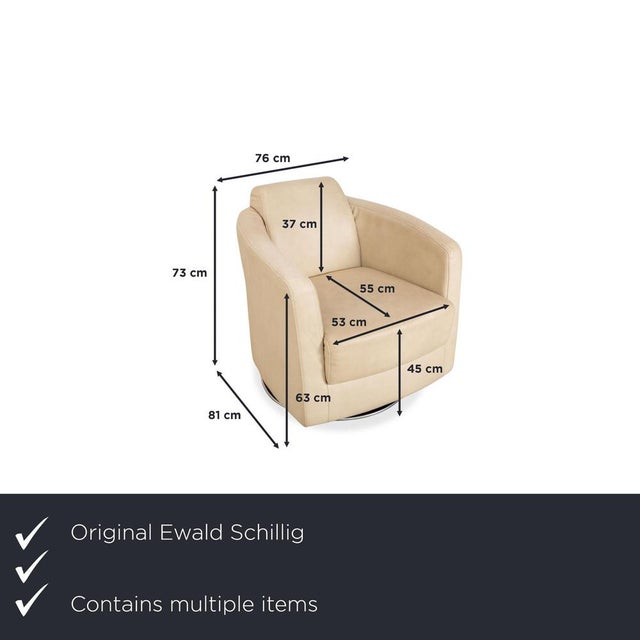 The Ewald Schillig Sam suite consists of two armchairs and combines modern design, high-quality materials, and comfortable...