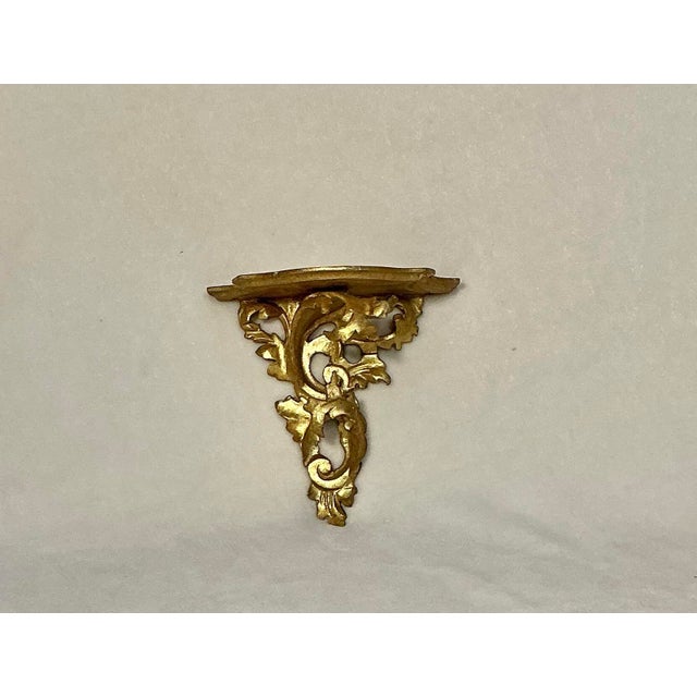Mid-Century Modern Italian Gold Gilt Carved Wood Wall Shelf by Franco Tacchi, Early 20th Century For Sale - Image 3 of 11