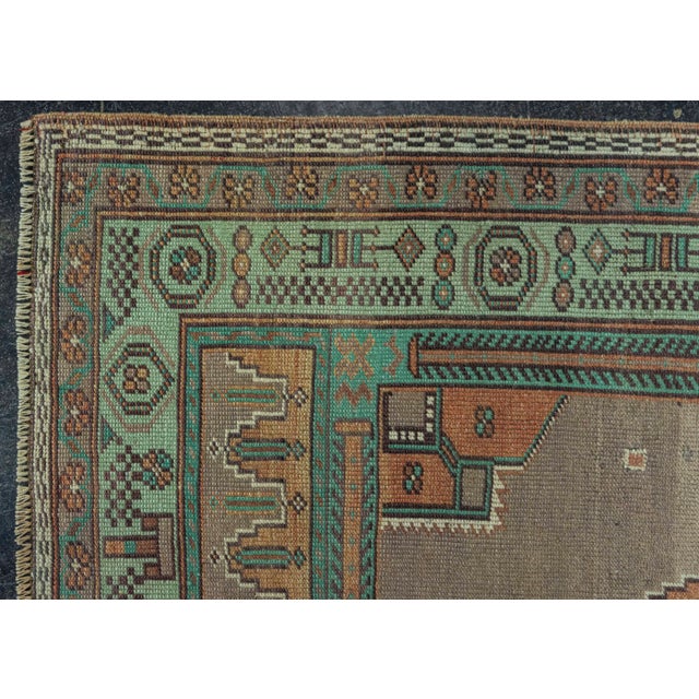 Early 21st Century Turkish Vintage Rug 4' x 7'2" #20501 For Sale - Image 5 of 8