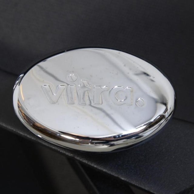 EA-219 Office Chair in Grey Leather by Charles Eames For Sale - Image 16 of 18