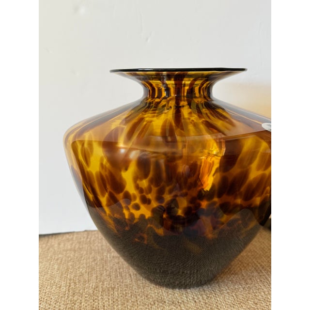 Vintage Italian Amber Tortoiseshell Art Glass Vase Large Murano Style Azzurra Maestri Vetrai For Sale In Raleigh - Image 6 of 11