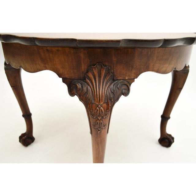 Wood Antique Figured Walnut Pie Crust Coffee Table, 1920s For Sale - Image 7 of 8