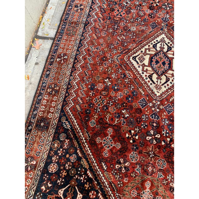 1900s, Handmade Antique Persian Gashkai Rug 5.3' X 7.11' For Sale - Image 4 of 10