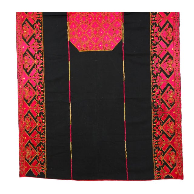 Antique Silk Embroidered Wall Hanging, Swat Valley Pulkari, 1890s For Sale - Image 4 of 11