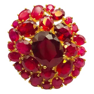 Bochic "Orient" Vintage Ruby 40 Carats Ring Set In 18K Gold & Silver For Sale