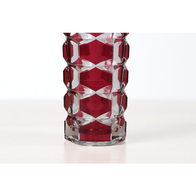 Mid-Century Modern French Cut to Clear Ruby Crystal Vase For Sale In Lexington, KY - Image 6 of 12