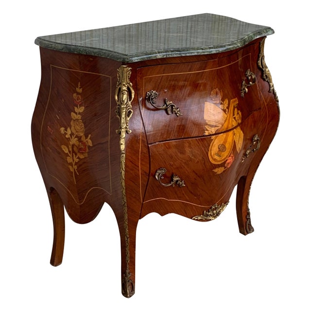 Early 20th Century French Louis XV Style Fine Kingwood and Marquetry Ormolu Mounted Bombe Commode For Sale - Image 15 of 18